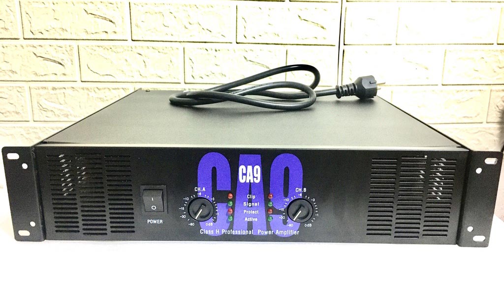 Cục đẩy công suất CA9 có công suất 1000W