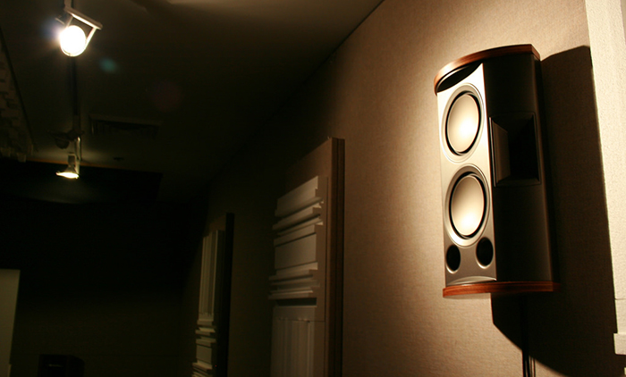 Hệ thống Loa Surround mang lại chất lượng âm thanh vòm